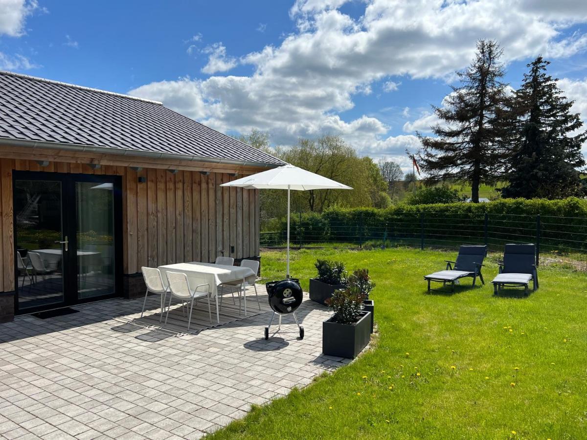 Ferienhaus Auszeit Mit Sauna Schwarz Εξωτερικό φωτογραφία